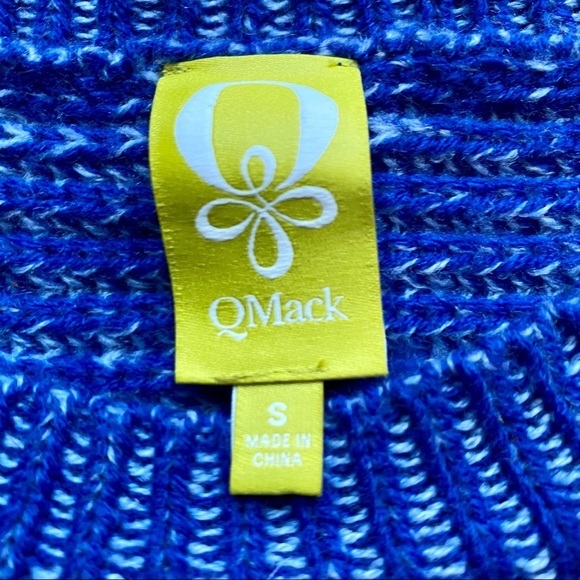 QMack Cropped Sweater, Small - Picture 2 of 4